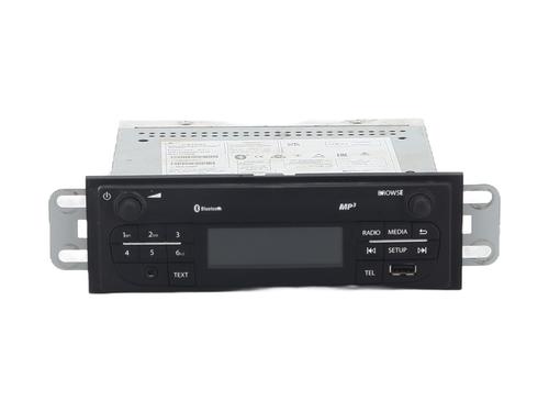 Used Radio RENAULT EXPRESS Box Body/MPV 1.5 Blue dCi 95 (F6AB) (95 hp) 30327445