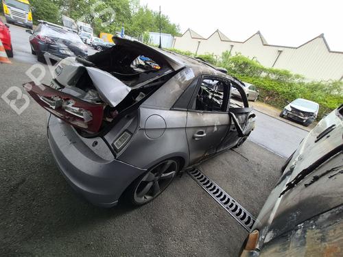 Brugte AUDI A1 Sportback (8XA, 8XF) 1.4 TFSI 4831656