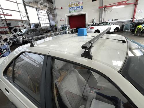 Używane Reling dachowy PEUGEOT 405 I (15B) 1.6 (94 hp) 31025544