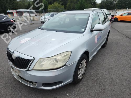 Left headlight SKODA OCTAVIA II Combi (1Z5) 1.9 TDI | BP32440575C28 - Image 21