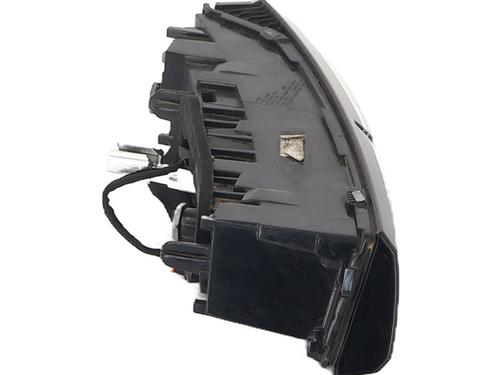 Right tailgate light PEUGEOT 308 III (FB_, FH_, FP_, F3_, FM_) PureTech 130 (FPHNSL, FPHNST) | BP26000939C80 