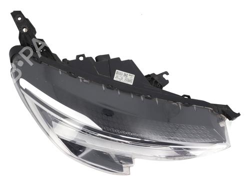 right-headlight-renault-arkana-i-lcm_-ldn_-2019-37745657 main image