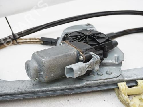 front-right-window-mechanism-peugeot-1007-km_-14-hdi-9222q9-2005-19680064 main image