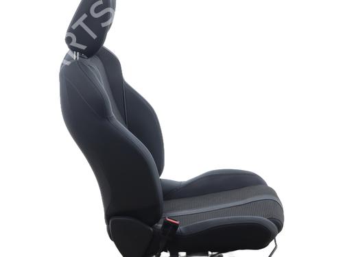 Left front seat PEUGEOT 208 II (UB_, UP_, UW_, UJ_) 1.2 PureTech 100 | BP25268065C15 