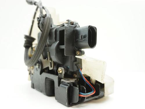 Used Front left lock VW GOLF IV (1J1) 1.9 SDI (68 hp) 18184880