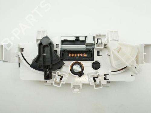 Commande Chauffage PEUGEOT 1007 (KM_) 1.4 (75 hp) 18181745