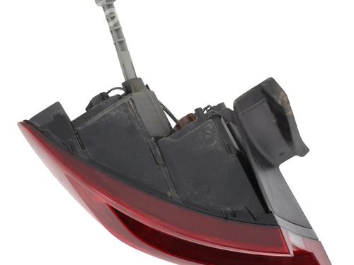 Venstre baglygte RENAULT MEGANE IV Hatchback (B9A/M/N_) 1.5 dCi 110 (B9A3) | BP24662017C34 