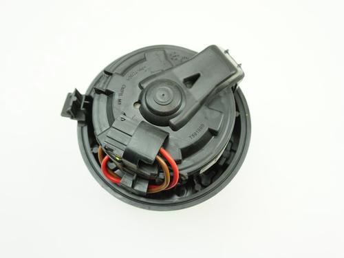 Heater blower motor DACIA DUSTER (HM_) 1.3 TCe 130 4x4 (HMMF) | BP18189089M62 
