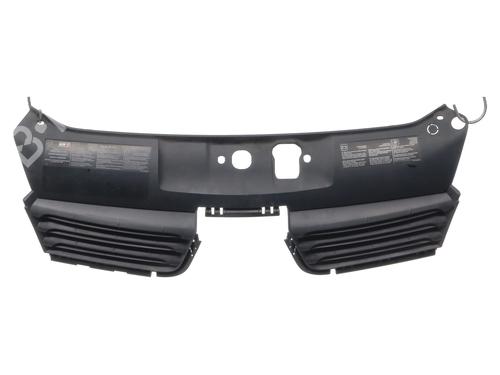 Grill RENAULT CLIO II (BB_, CB_) 1.2 16V (BB05, BB0W, BB11, BB27, BB2T, BB2U, BB2V, CB05,... (75 hp) 25720069