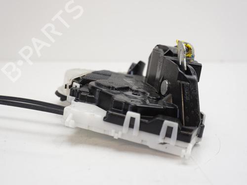 Used Front left lock Front left lock TOYOTA YARIS (_P13_) 1.4 D (NLP130_, NLP130) (90 hp) 18177413 18177413