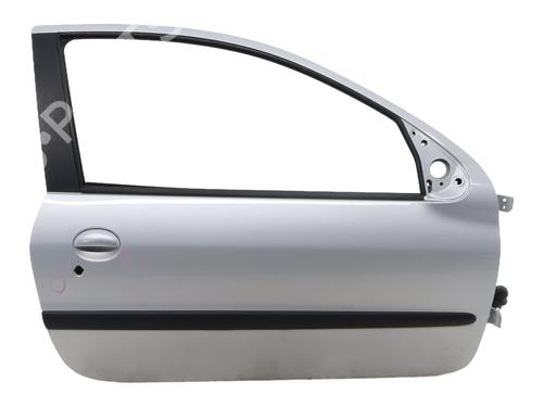 Dør høyre foran PEUGEOT 206 Hatchback (2A/C) 1.4 i (75 hp) 20849277
