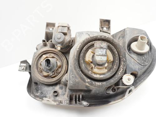 Faro derecho RENAULT CLIO II (BB_, CB_) 1.4 16V (B/CB0P, BB13) (98 hp) 18180024