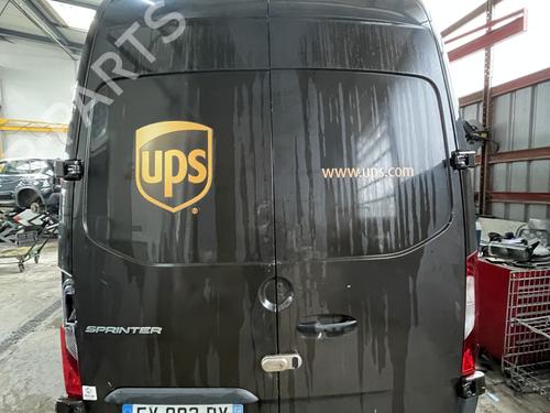 Used Right tailgate Right tailgate MERCEDES-BENZ SPRINTER 3-t Van (B906) [2006-2018] 33413953 33413953