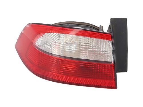 Used Left tailgate light Left tailgate light RENAULT LAGUNA II (BG0/1_) 1.9 dCi (107 hp) 22642533 22642533