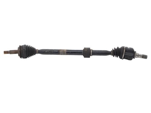 Used Left front driveshaft TOYOTA AURIS (_E15_) 1.4 D-4D (NDE150_, NDE150R) (90 hp) 26027484