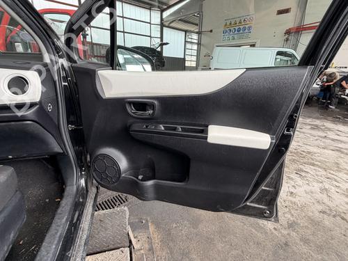 Used Front right panel Front right panel 38609293 38609293