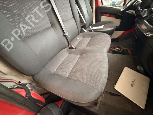 Right front seat PEUGEOT BOXER Platform/Chassis 2.2 HDi 110 | BP38593323C16 - Image 3