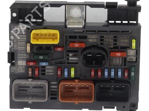 Used Fuse box PEUGEOT 308 SW I (4E_, 4H_) 2.0 HDi (136 hp) 32195672
