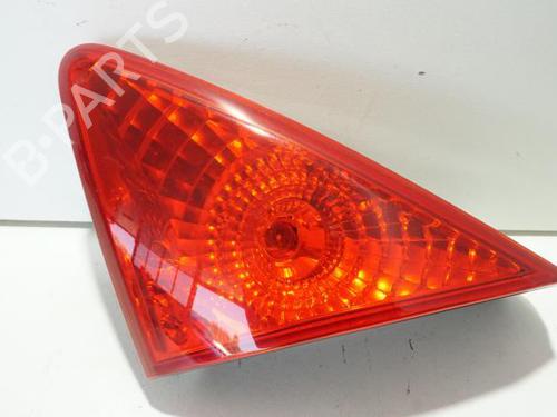 Used Right tailgate light PEUGEOT 3008 I MPV (0U_) 1.6 HDi (112 hp) 18197498