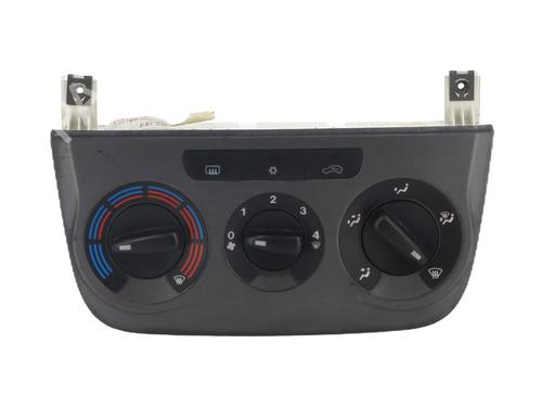 AC-Styringsenhed/Manøvreenhed FIAT GRANDE PUNTO (199_) 1.3 D Multijet (75 hp) 30106588