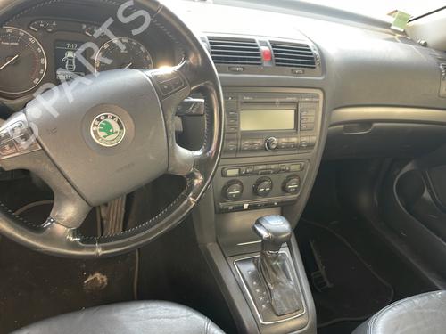 Right mirror SKODA OCTAVIA II Combi (1Z5) 2.0 TDI 16V | BP31658152C27 