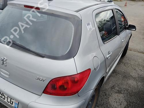 Front bumper PEUGEOT 307 (3A/C) 1.6 16V | BP22765607C7 