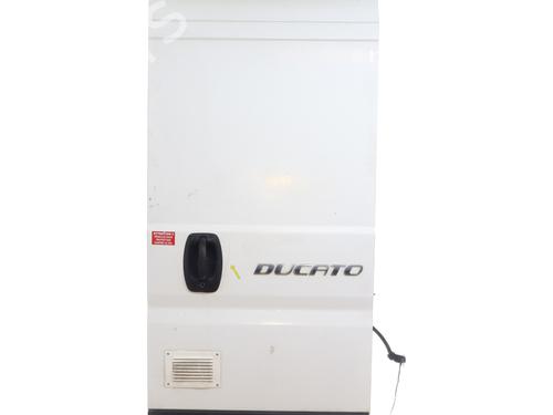 Højre bagagerum dør FIAT DUCATO Van (250_) 160 Multijet 3,0 D (158 hp) 32000493
