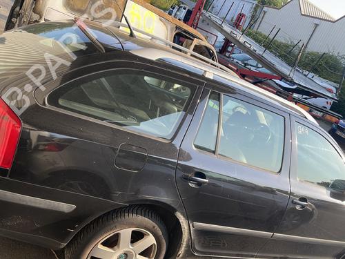 Right mirror SKODA OCTAVIA II Combi (1Z5) 2.0 TDI 16V | BP31658152C27 