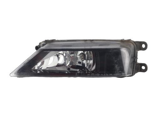 Used Right front fog light VW T-ROC (A11, D11) 1.6 TDI (115 hp) 32518924