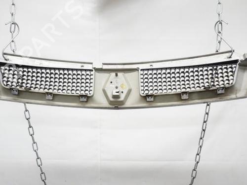 Used Grille RENAULT MASTER II Van (FD) 2.2 dCI 90 (FD0G, FD0N, FD2G, FD2N, FD3G, FD3N) (90 hp) 18174673