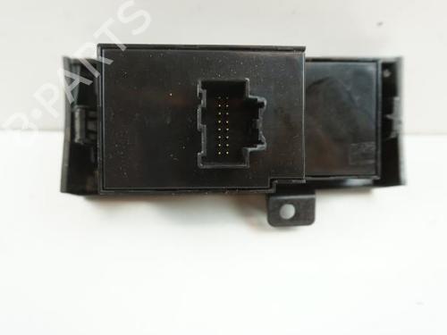 Used Headlight switch CHEVROLET CAPTIVA (C100, C140) 2.2 D 4WD (184 hp) 22072124