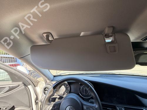 Used Left sun visor Left sun visor 39469911 39469911