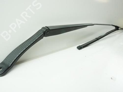 Used Front windshield wiper arm CITROËN C4 II (NC_) 1.2 THP 130 (NCHNYM, NCHNYT) (130 hp) 18193659