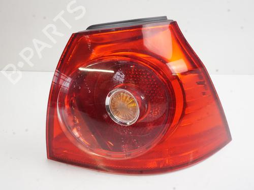 Used Right taillight VW GOLF V (1K1) 1.4 16V (80 hp) 18184438