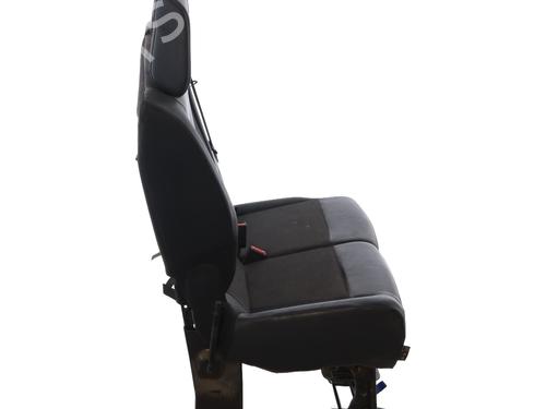 Right front seat OPEL VIVARO C Van (K0) 2.0 | BP26644595C16 