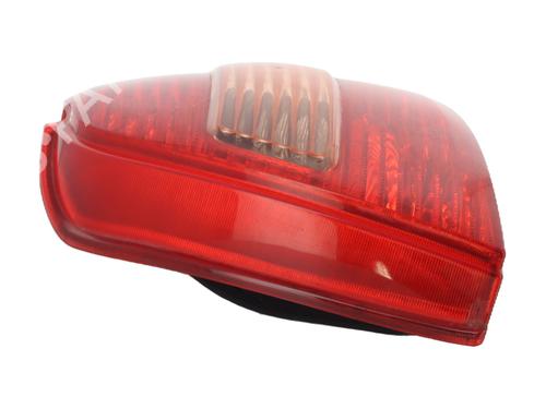 Feu arrière droit TOYOTA AVENSIS Liftback (_T22_) 1.6 VVT-i (ZZT220_, ZZT220R) | BP30618536C35 