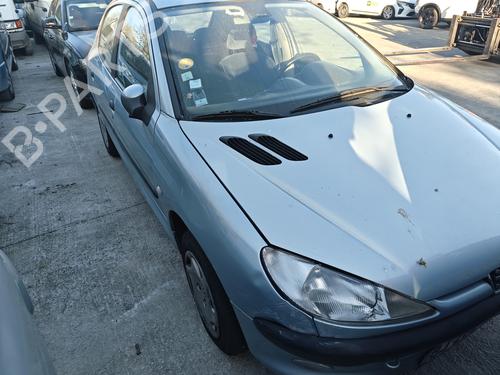 Grill PEUGEOT 206 Hatchback (2A/C) 1.4 i | BP27266151C40 