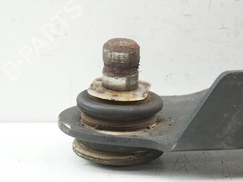 Used Left front suspension arm Left front suspension arm RENAULT CAPTUR I (J5_, H5_) 0.9 TCe 90 (90 hp) 19729121 19729121