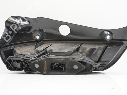 Used Right taillight Right taillight LANCIA YPSILON (843_) 1.3 D Multijet (843.AXF11, 843.AXF1A, 843.AXM11,... (75 hp) 18180591 18180591