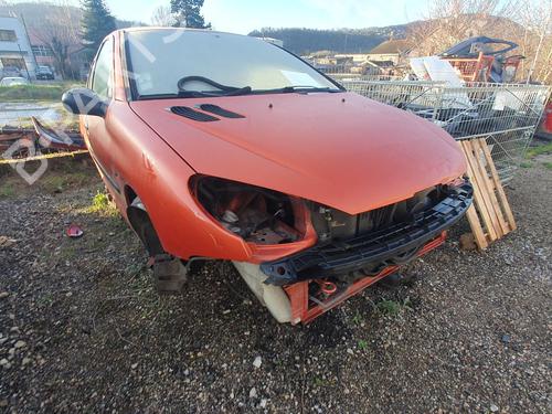 Feu de brouillard arrière PEUGEOT 206 Hatchback (2A/C) 1.9 D | BP18183465C37 