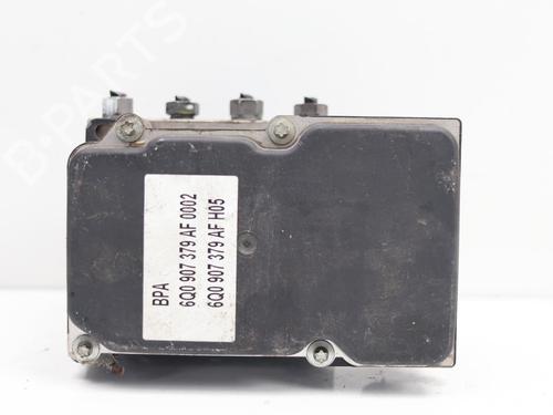 Used ABS pump VW POLO (9N_, 9A_) 1.4 TDI (70 hp) 18176300