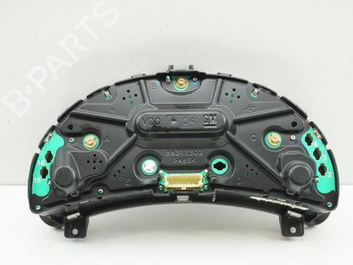 Kombinert Instrument OPEL CORSA C (X01) 1.2 Twinport (F08, F68) (80 hp) 18181831