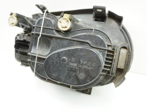 Scheinwerfer rechts VW GOLF IV (1J1) 1.9 TDI | BP18173476C29 