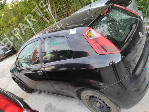 Used Parts FIAT GRANDE PUNTO (199_) 1.3 D Multijet (75 hp) 4407471