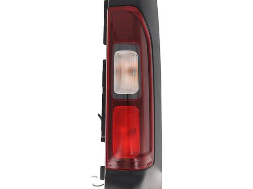 Used Right taillight RENAULT TRAFIC III Van (FG_) 1.6 dCi 145 (FGMG) (145 hp) 29706212