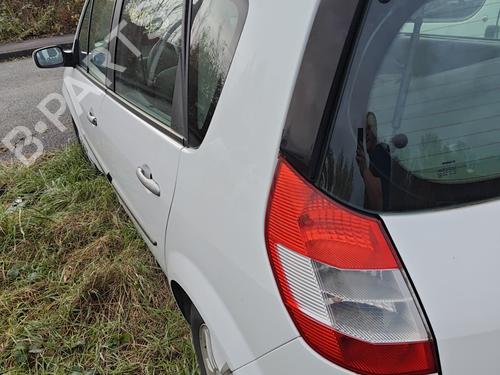Venstre forlygte RENAULT SCÉNIC II (JM0/1_) 1.9 dCi (JM0G, JM12, JM1G, JM2C) | BP24828704C28 
