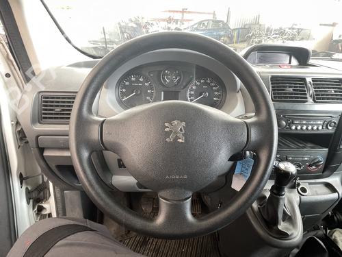Used Steering wheel PEUGEOT EXPERT Van (VF3A_, VF3U_, VF3X_) 1.6 HDi 90 16V (90 hp) 29737746
