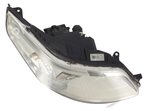 Right headlight CITROËN C4 I (LC_) 2.0 HDi | BP31923861C29