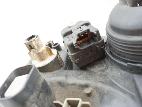 Used Right headlight NISSAN MICRA II (K11) 1.0 i 16V (K11) (54 hp) 18172253