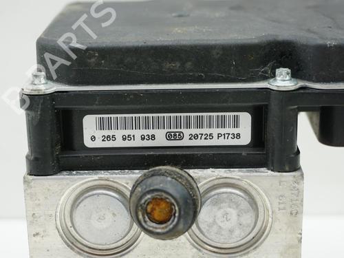 Used ABS pump ABS pump DACIA DUSTER (HS_) 1.5 dCi 4x4 (HSMC, HSMD) (110 hp) 18174851 18174851